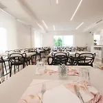 Hotel Cenisio